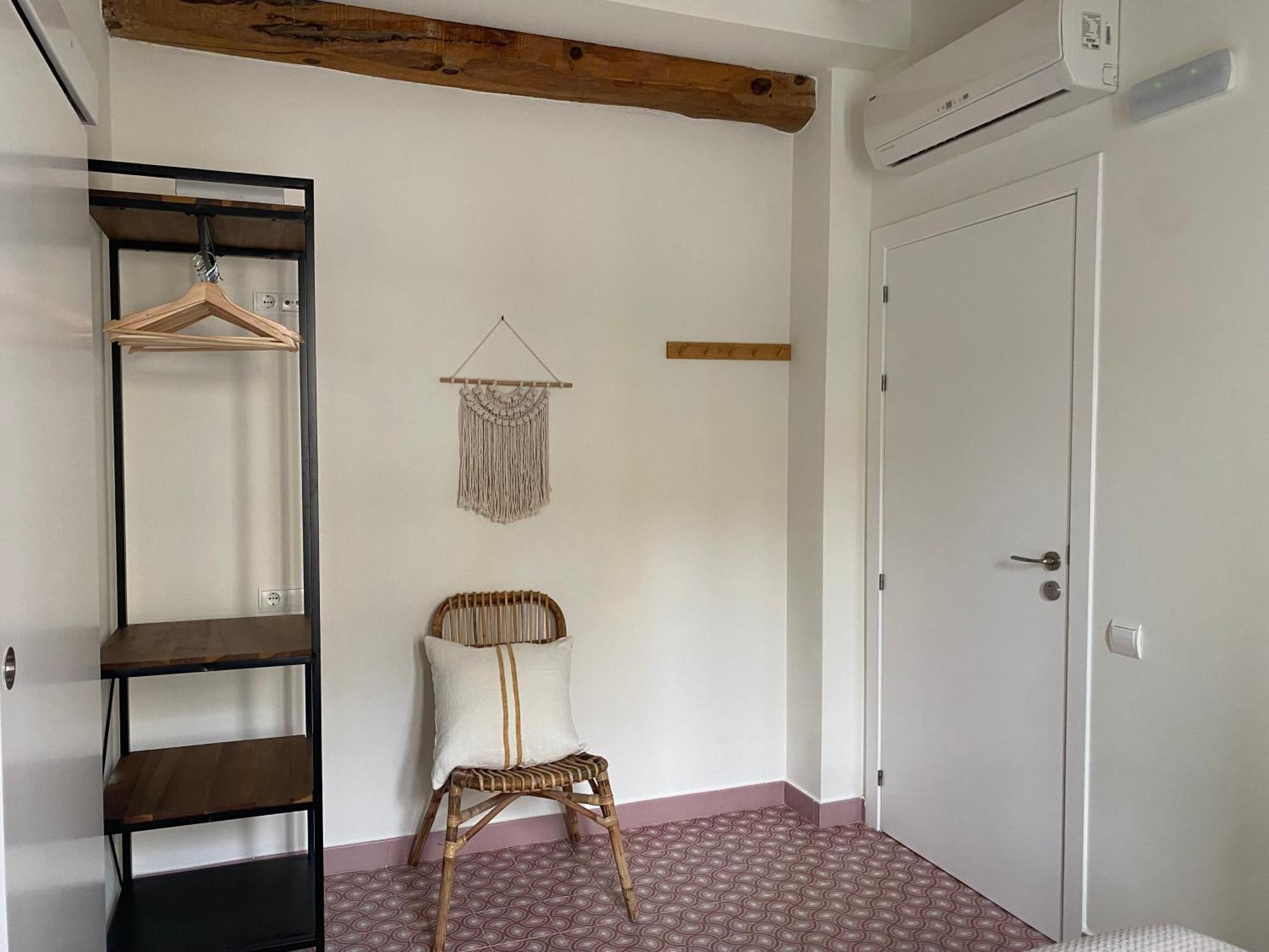 Hotel Les Filles à Deltebre Extérieur photo