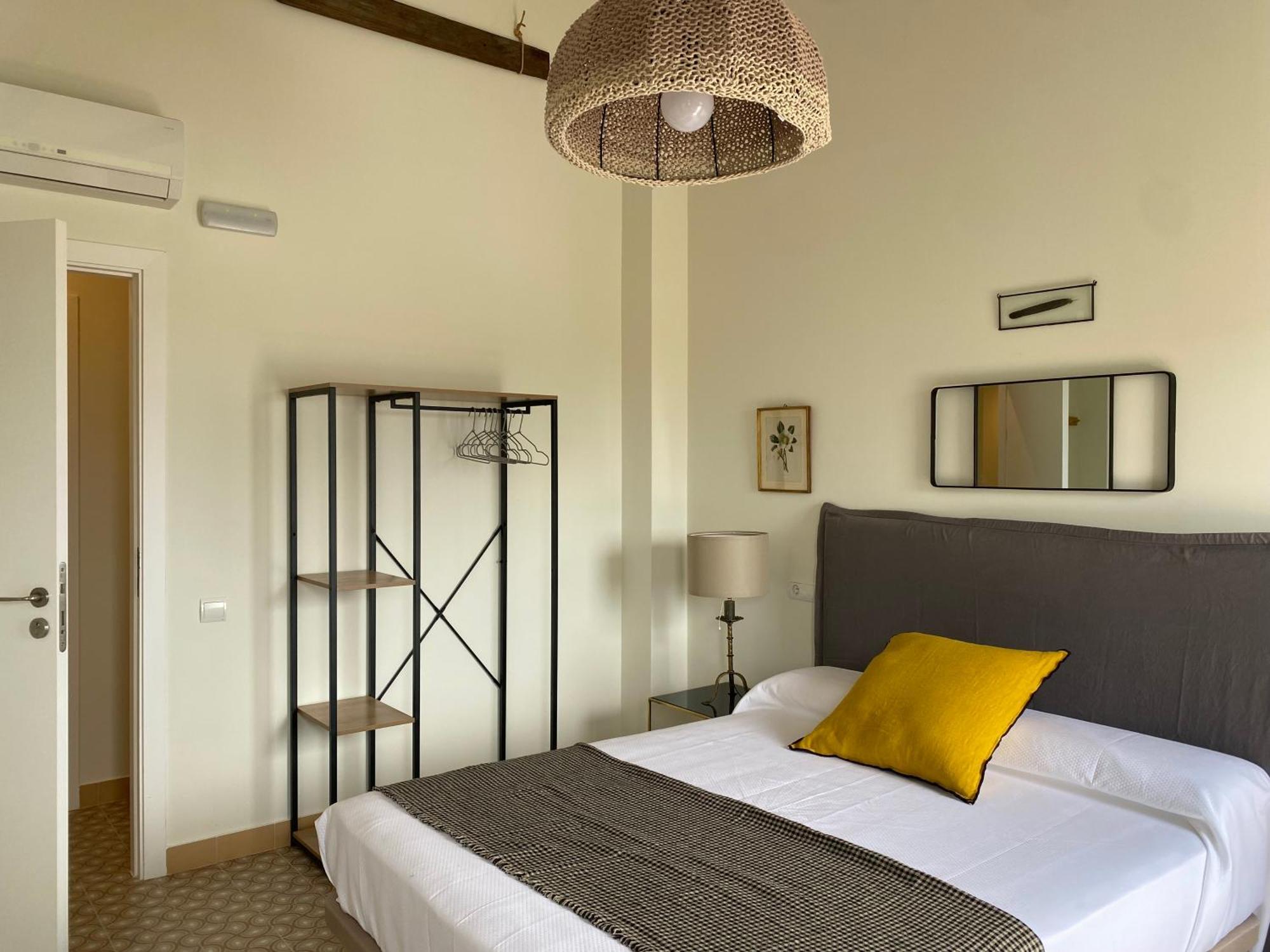 Hotel Les Filles à Deltebre Extérieur photo