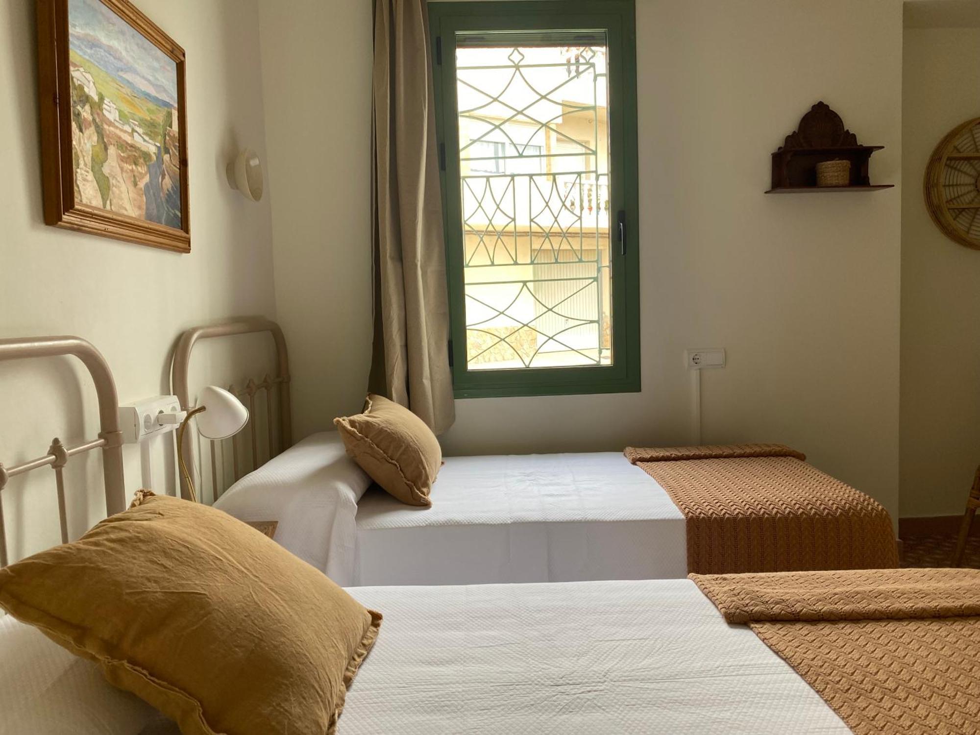 Hotel Les Filles à Deltebre Extérieur photo